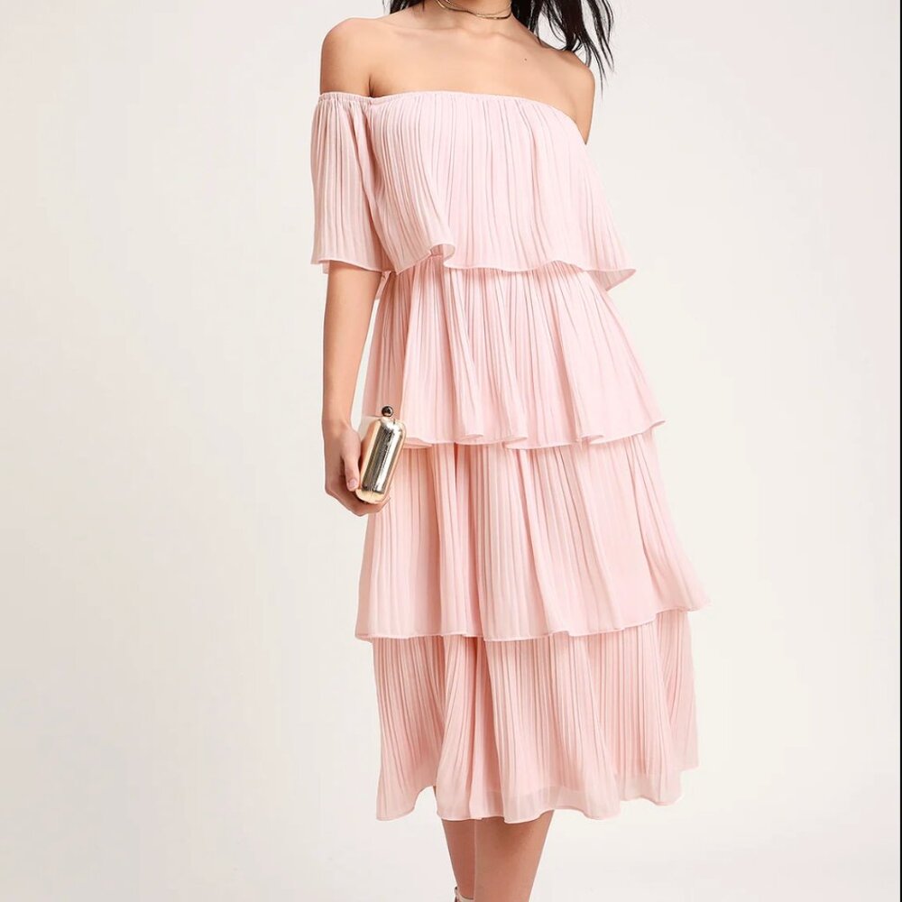 Very Good, Tiered Pleated Midi Dress, Blush Pink, M